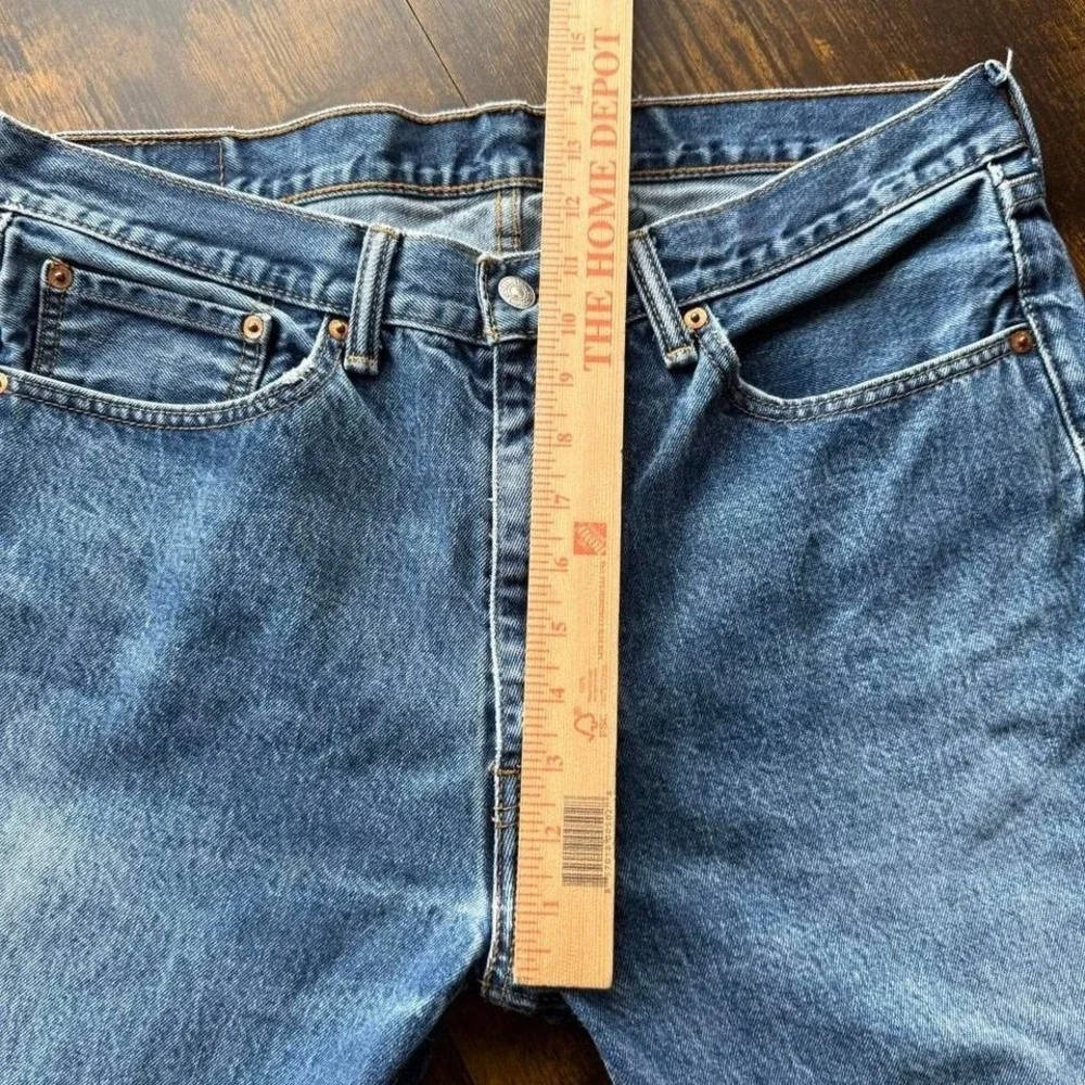 Levi's 505 Men's Jeans W36 L29 Straight Leg Medium Wash